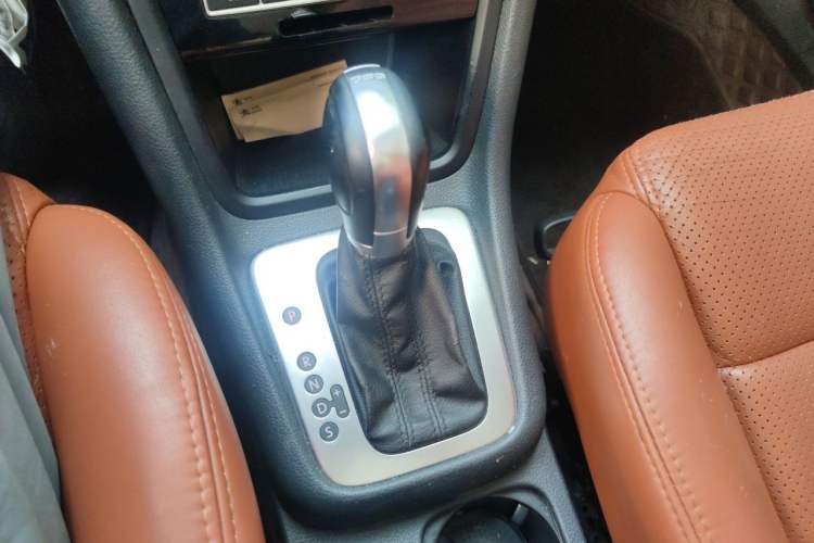 Used Volkswagen Sharan 2013 1.8TSI Standard Model Euro IV Gear Lever