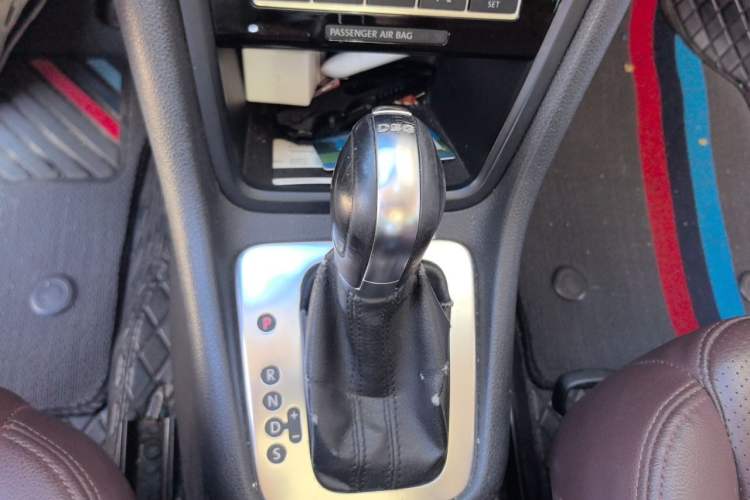 Used Volkswagen Sharan 2013 1.8TSI Standard Model Euro IV Gear Lever