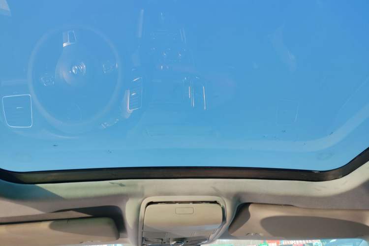 Used Volkswagen Sharan 2013 1.8TSI Comfort Model Headliner