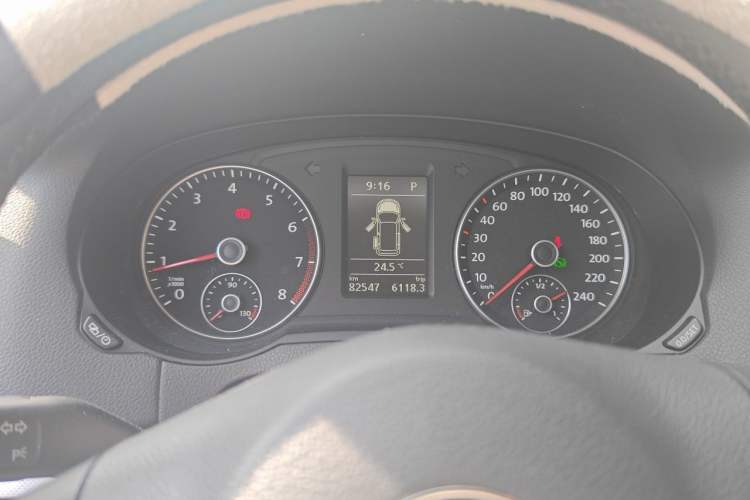 Used Volkswagen Sharan 2013 1.8TSI Standard Model Instrument Cluster