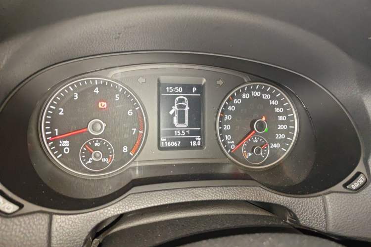 Used Volkswagen Sharan 2013 2.0 TSI Standard Model Instrument Cluster