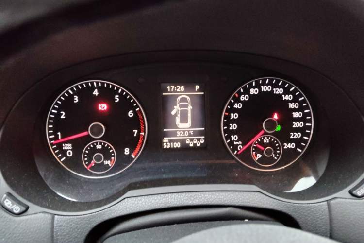 Used Volkswagen Sharan 2013 2.0 TSI Standard Model Instrument Cluster