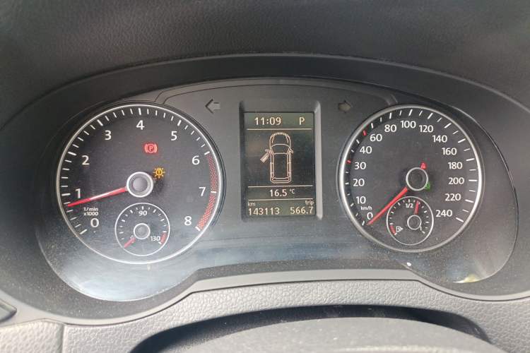 Used Volkswagen Sharan 2013 1.8TSI Comfort Model Instrument Cluster