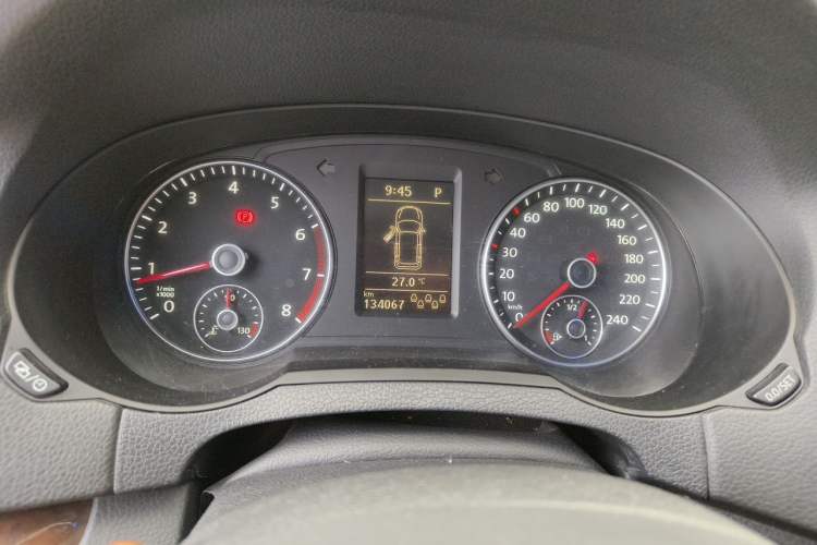 Used Volkswagen Sharan 2013 1.8TSI Comfort Model Euro IV Instrument Cluster
