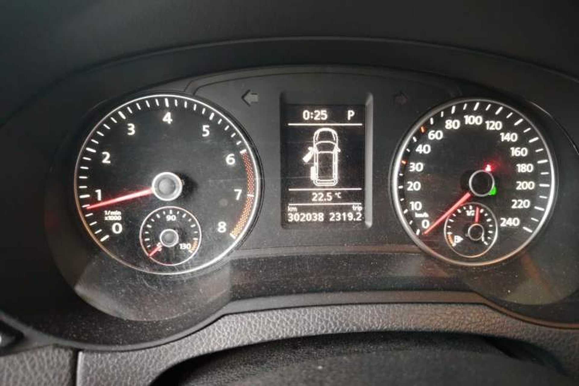 Used Volkswagen Sharan 2013 2.0 TSI Comfort Model Instrument Cluster