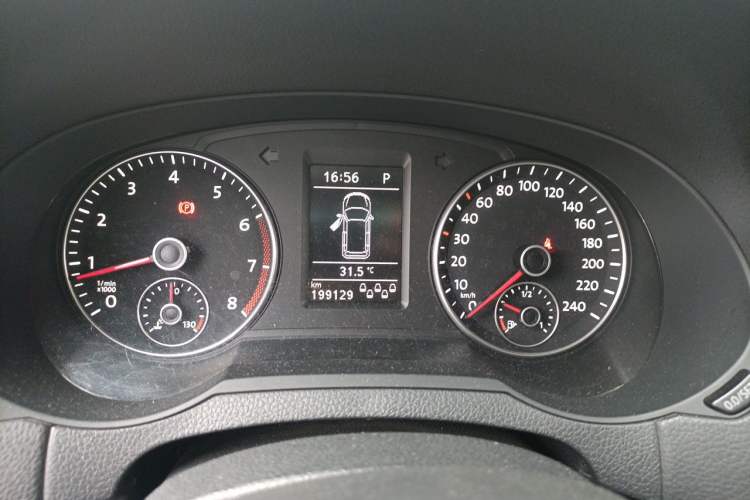 Used Volkswagen Sharan 2013 1.8TSI Standard Model Euro IV Instrument Cluster
