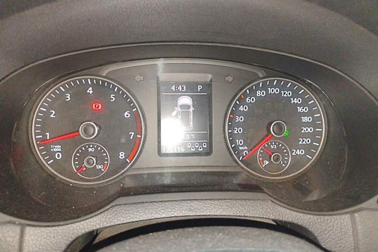 Used Volkswagen Sharan 2013 2.0 TSI Comfort Model Instrument Cluster