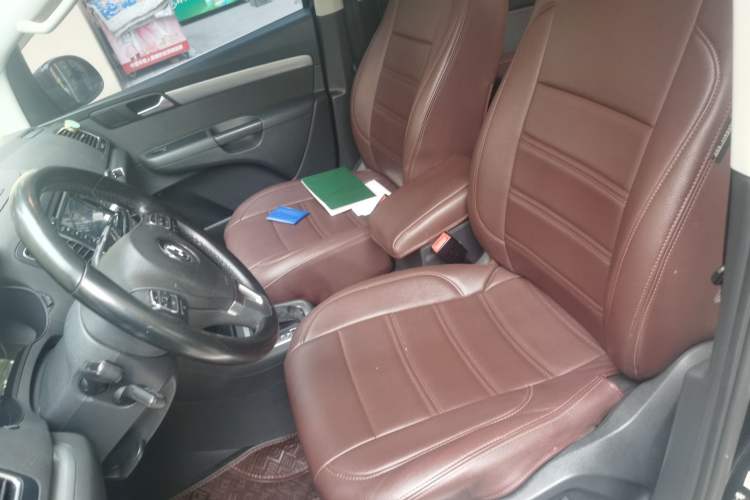 Used Volkswagen Sharan 2013 1.8TSI Standard Model Left Front Seat