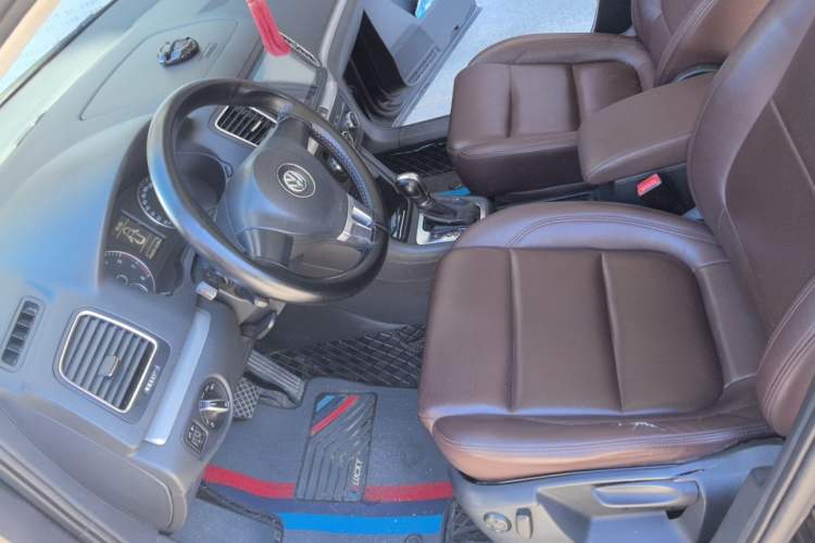 Used Volkswagen Sharan 2013 1.8TSI Standard Model Euro IV Left Front Seat