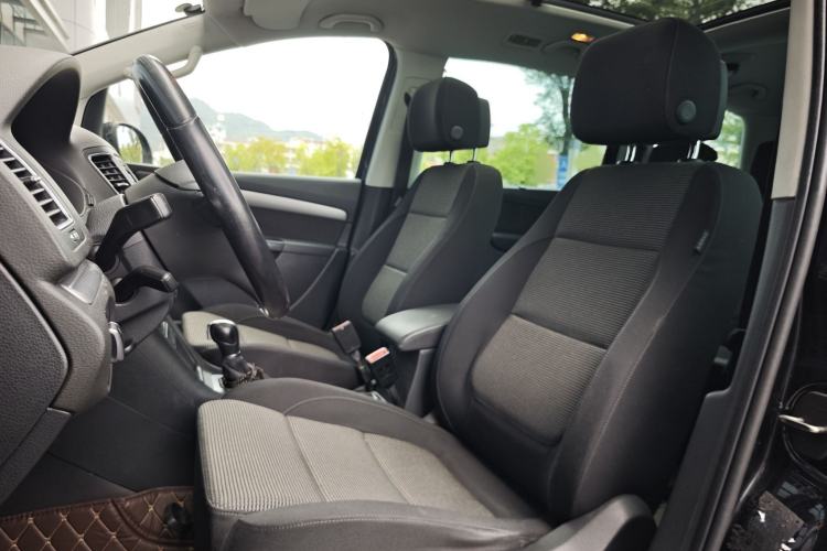 Used Volkswagen Sharan 2013 1.8TSI Standard Model Euro IV Left Front Seat
