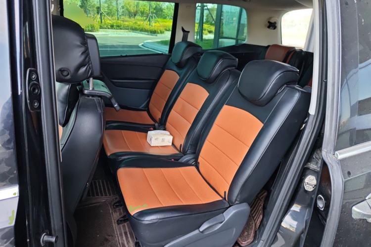 Used Volkswagen Sharan 2013 1.8TSI Standard Model Left Rear Seat