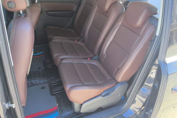 Used Volkswagen Sharan 2013 1.8TSI Standard Model Euro IV Left Rear Seat