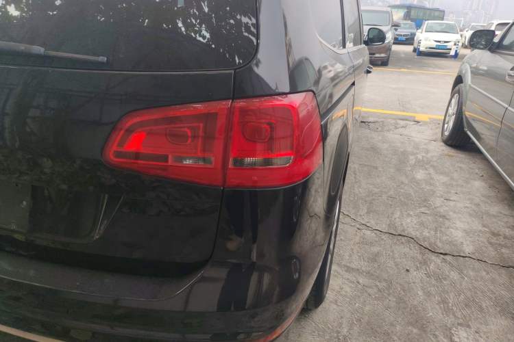 Used Volkswagen Sharan 2013 1.8TSI Standard Model Right Rear Taillight