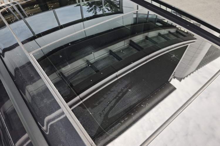 Used Volkswagen Sharan 2013 1.8TSI Standard Model Euro IV Roof