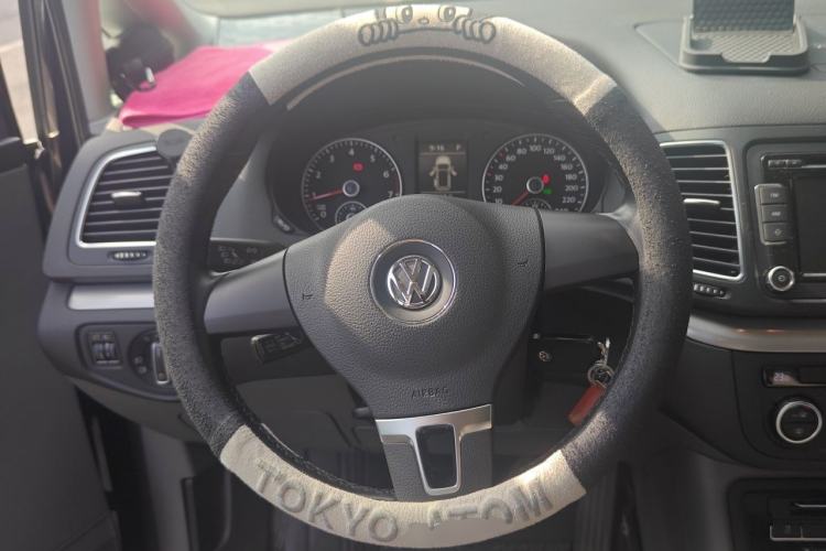 Used Volkswagen Sharan 2013 1.8TSI Standard Model Steering Wheel
