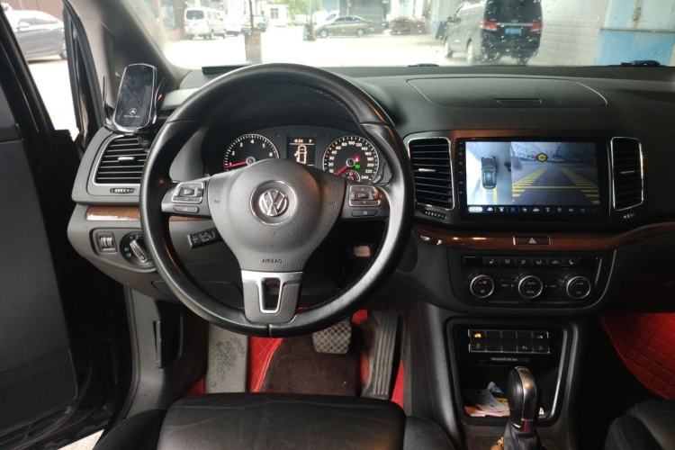 Used Volkswagen Sharan 2013 2.0 TSI Comfort Model Steering Wheel
