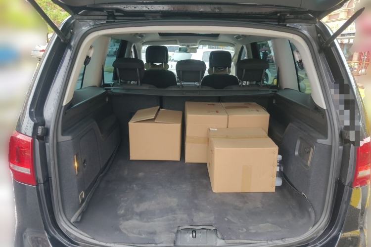 Used Volkswagen Sharan 2013 2.0 TSI Standard Model Trunk
