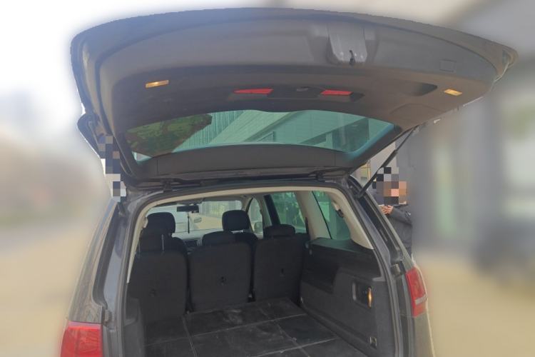 Used Volkswagen Sharan 2013 2.0 TSI Standard Model Trunk