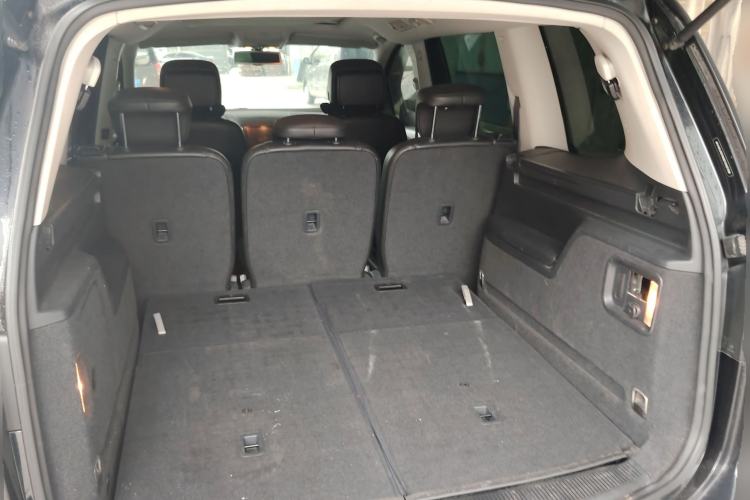 Used Volkswagen Sharan 2013 2.0 TSI Comfort Model Trunk