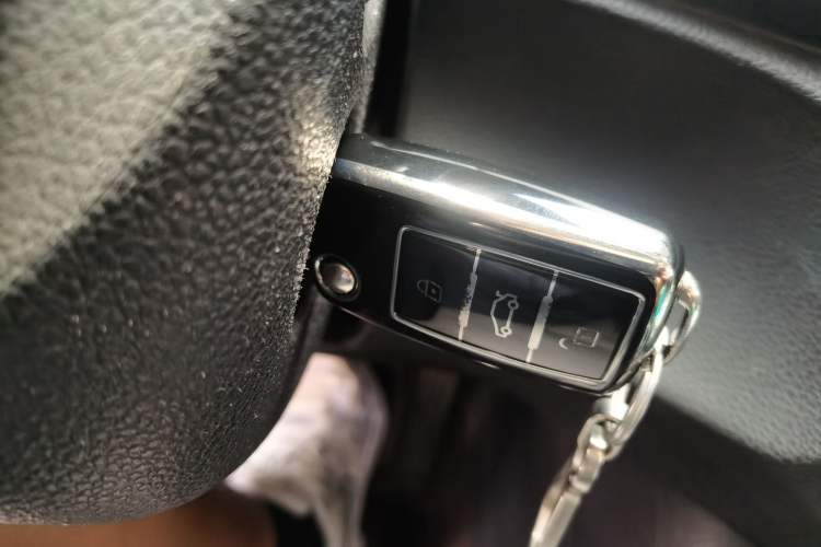 Used Volkswagen Sharan 2013 1.8TSI Standard Model Euro IV Vehicle Key