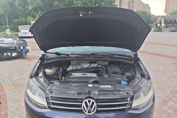 Used Volkswagen Sharan 2013 2.0 TSI Standard Model Engine Bay