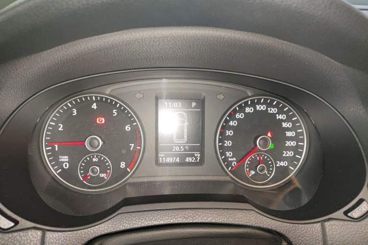 Used Volkswagen Sharan 2013 2.0 TSI Comfort Model Instrument Cluster