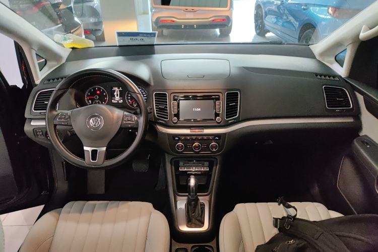 Used Volkswagen Sharan 2013 2.0 TSI Comfort Model Interior 2