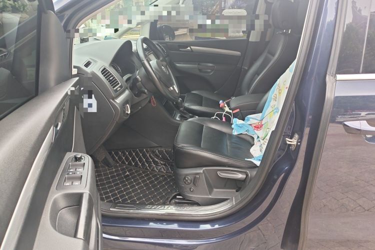 Used Volkswagen Sharan 2013 2.0 TSI Standard Model Left Front Seat