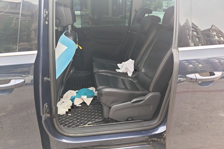 Used Volkswagen Sharan 2013 2.0 TSI Standard Model Left Rear Seat