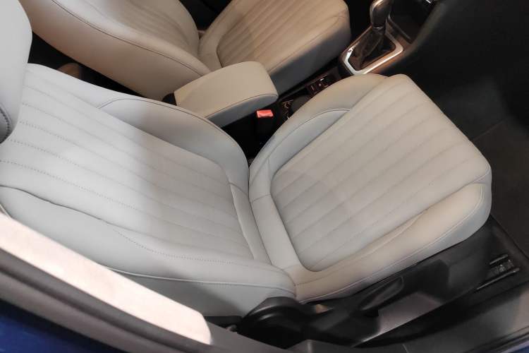 Used Volkswagen Sharan 2013 2.0 TSI Comfort Model Right Front Seat