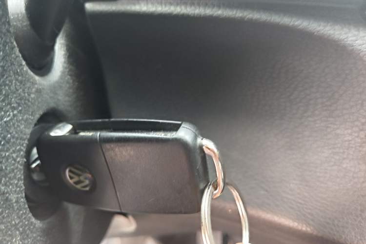 Used Volkswagen Sharan 2013 2.0 TSI Standard Model Vehicle Key