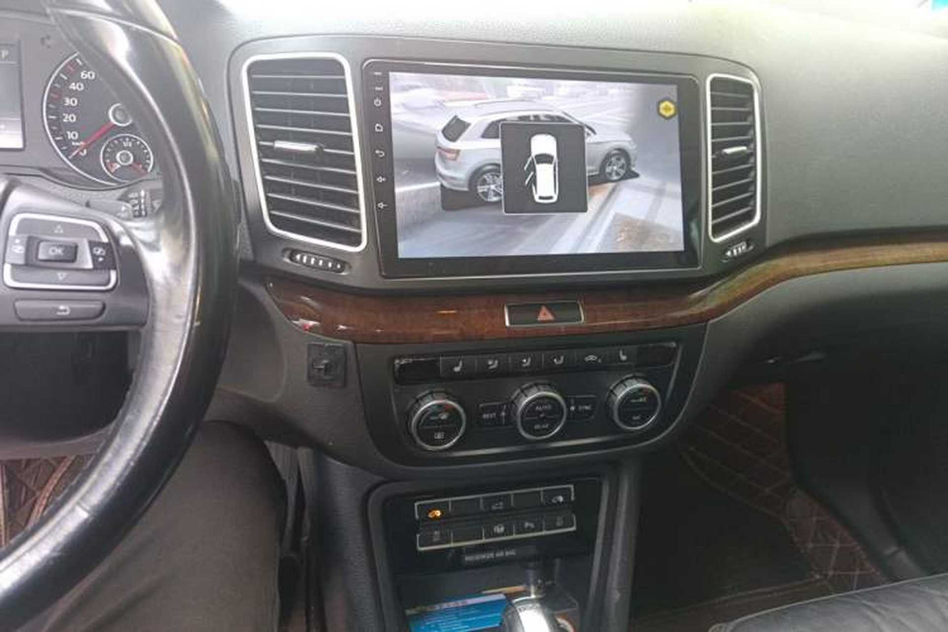 Used Volkswagen Sharan 2013 2.0 TSI Luxury Model Audio And AC Panel