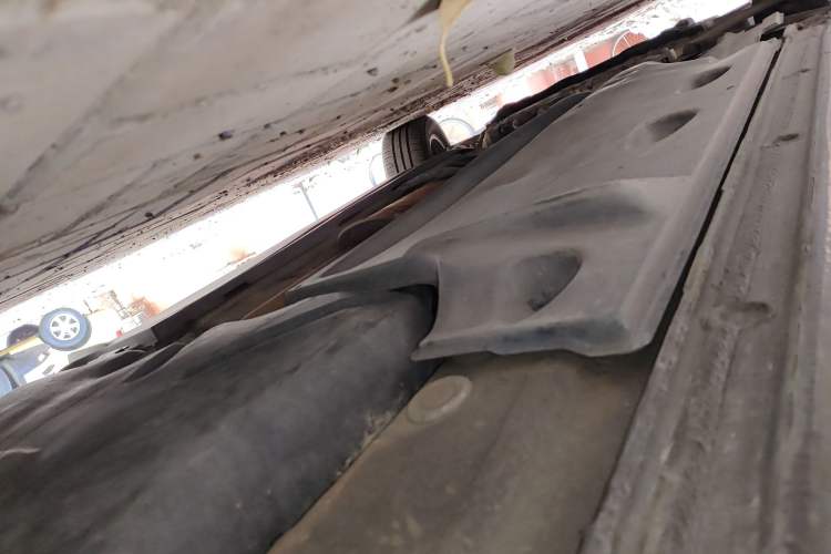 Used Volkswagen Sharan 2013 1.8TSI Standard Model Euro IV Chassis Rear Left
