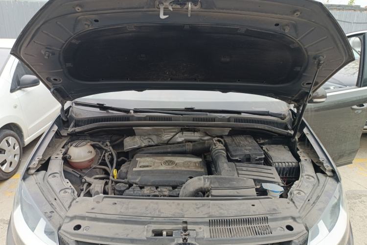 Used Volkswagen Sharan 2013 1.8TSI Comfort Model Engine Bay