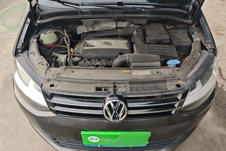 Used Volkswagen Sharan 2013 1.8TSI Standard Model Engine Bay