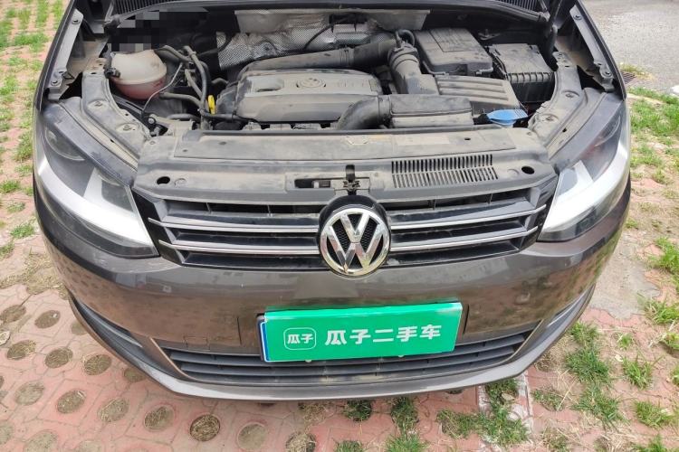 Used Volkswagen Sharan 2013 1.8TSI Standard Model Euro IV Engine Bay