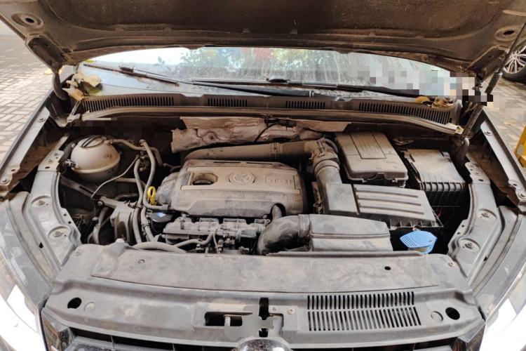Used Volkswagen Sharan 2013 1.8TSI Standard Model Euro IV Engine Bay