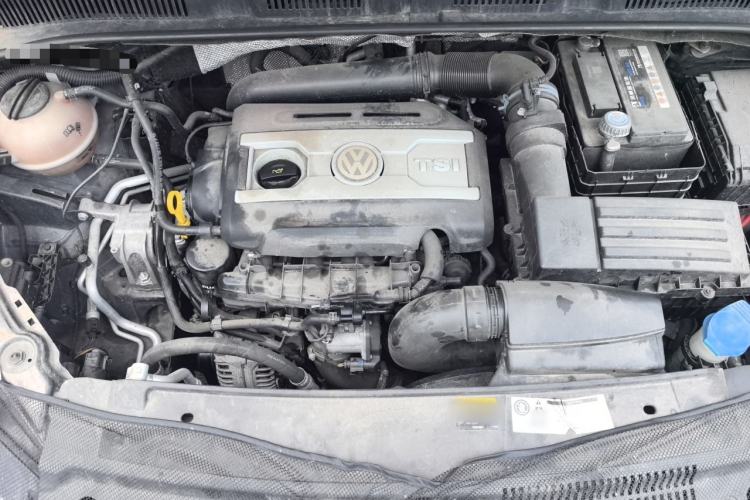 Used Volkswagen Sharan 2013 2.0 TSI Standard Model Engine Bay