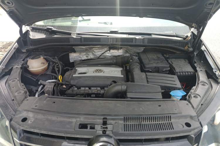 Used Volkswagen Sharan 2013 2.0 TSI Luxury Model Engine Bay