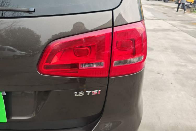 Used Volkswagen Sharan 2013 1.8TSI Standard Model Exterior 6
