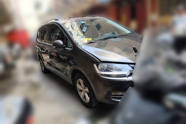Used Volkswagen Sharan 2013 1.8TSI Comfort Model Euro IV Front Right 45 Deg