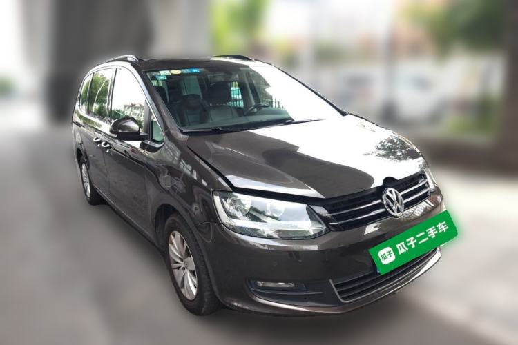 Used Volkswagen Sharan 2013 1.8TSI Standard Model Front Right 45 Deg