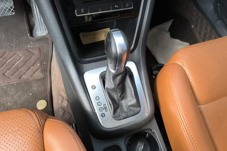Used Volkswagen Sharan 2013 1.8TSI Standard Model Euro IV Gear Lever