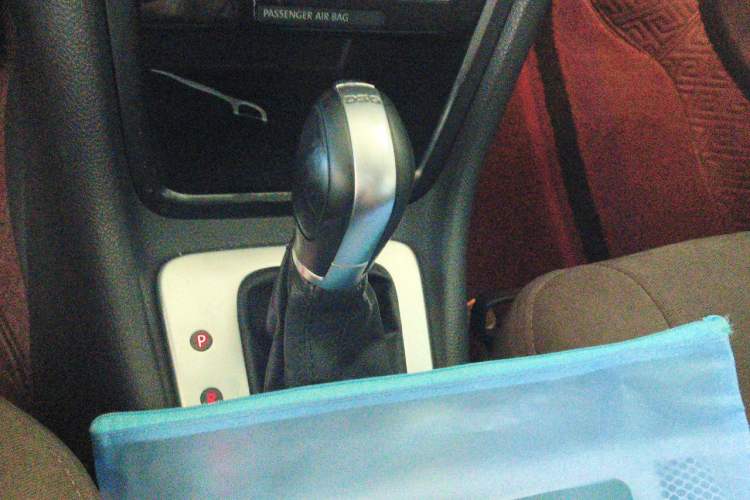 Used Volkswagen Sharan 2013 1.8TSI Comfort Model Gear Lever
