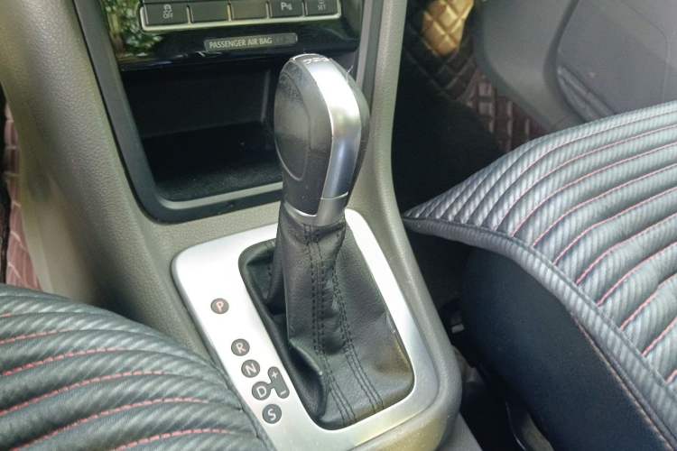 Used Volkswagen Sharan 2013 1.8TSI Standard Model Euro IV Gear Lever