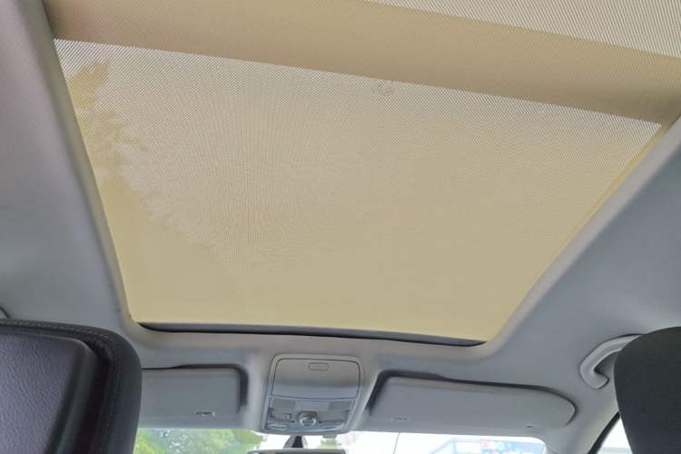 Used Volkswagen Sharan 2013 1.8TSI Standard Model Headliner