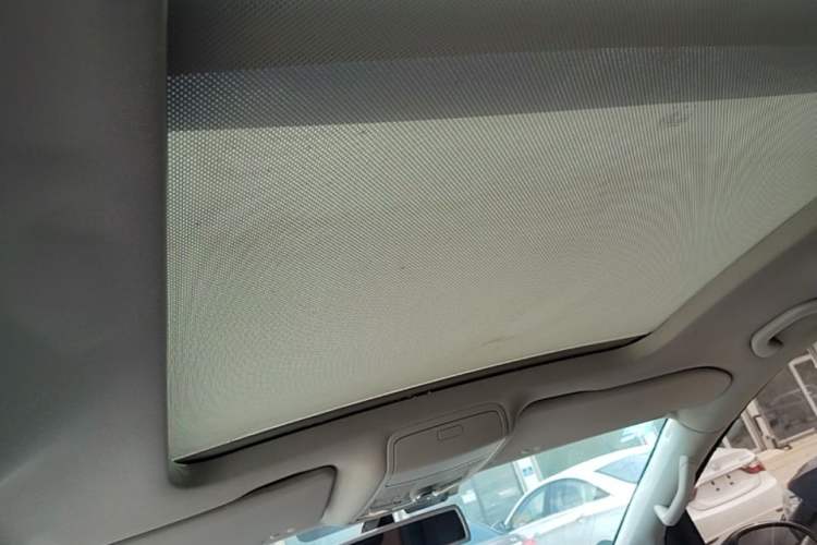 Used Volkswagen Sharan 2013 1.8TSI Standard Model Headliner
