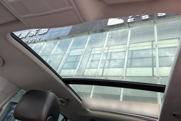 Used Volkswagen Sharan 2013 1.8TSI Comfort Model Headliner