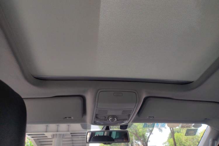 Used Volkswagen Sharan 2013 1.8TSI Standard Model Headliner