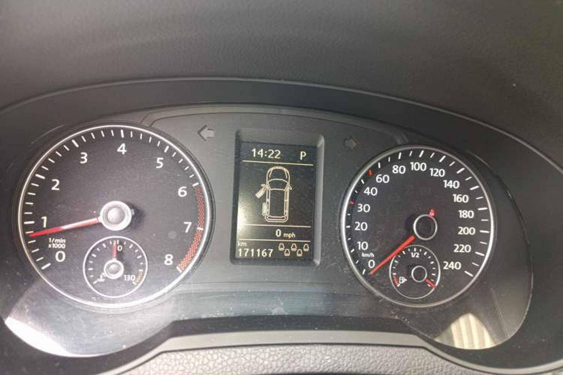 Used Volkswagen Sharan 2013 2.0 TSI Luxury Model Instrument Cluster